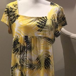 💛 Cute Cap Sleeve Empire Dress 💛